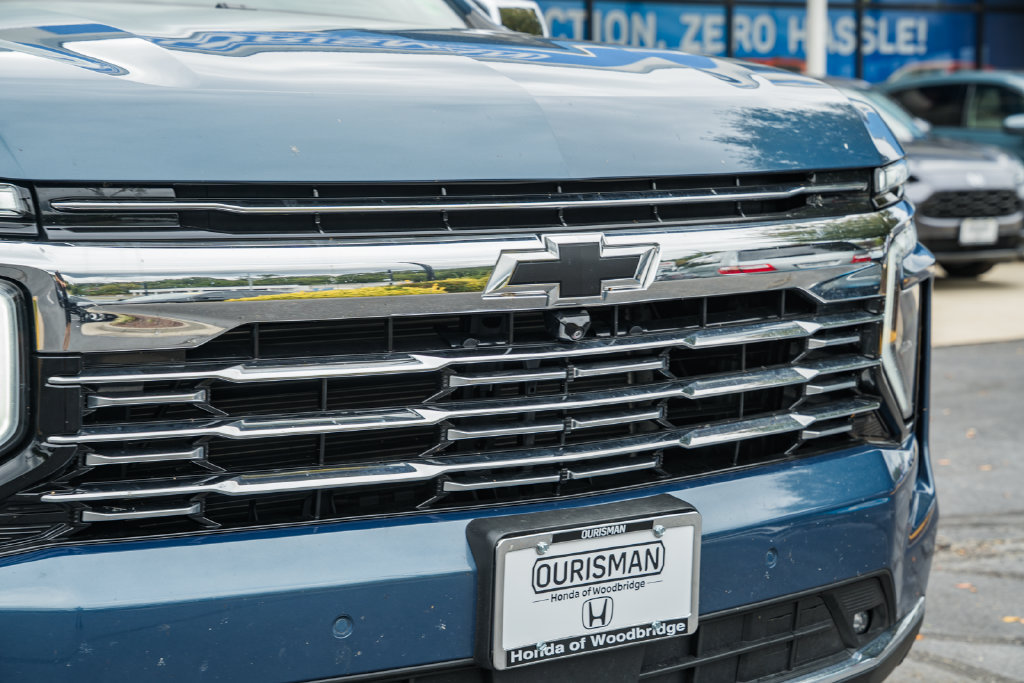Used 2026 Chevrolet Tahoe Premier AWD/4WD image 12
