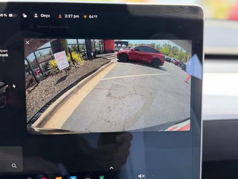 Used 2021 Tesla Model Y Long Range image 51