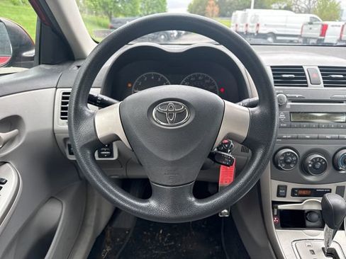 Used 2011 Toyota Corolla LE FWD image 20