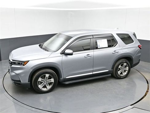 Used 2023 Honda Pilot EX-L image 45