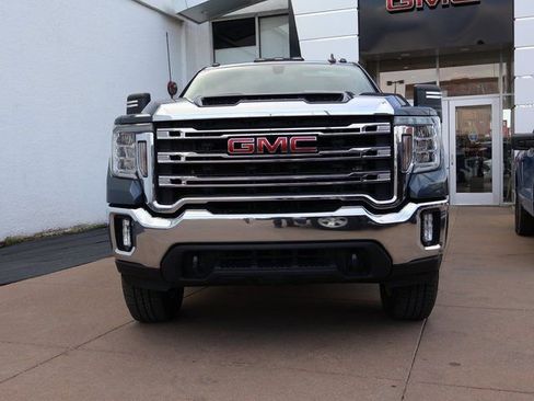 Used 2020 GMC Sierra 3500 SLE w/ SLE Convenience Package AWD/4WD image 3