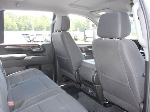 Used 2024 GMC Sierra 2500 SLE w/ SLE Value Package; AWD/4WD image 30