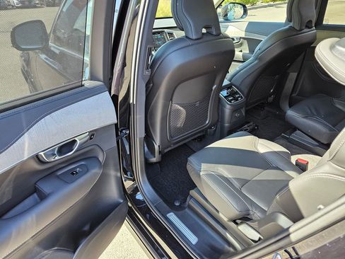 Used 2025 Volvo XC90 T8 Ultra w/ Protection Package image 9
