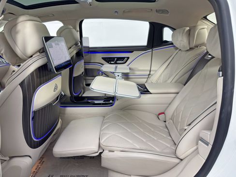 Used 2023 Mercedes-Benz Maybach S 680 4MATIC image 76