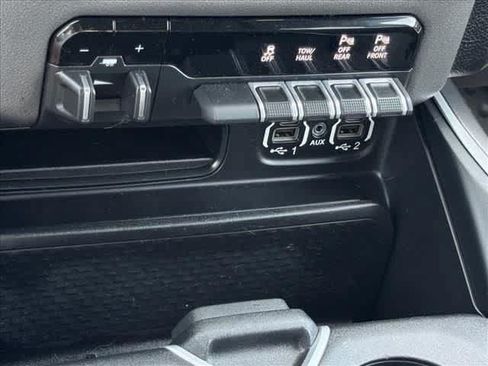 Used 2021 RAM 1500 Big Horn AWD/4WD image 13