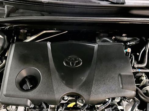 Used 2021 Toyota Camry XSE FWD image 33