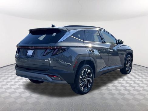 Used 2025 Hyundai Tucson Limited AWD/4WD image 5