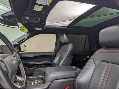 Certified 2022 Ford Expedition Max Limited image 3
