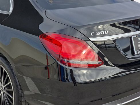 Used 2020 Mercedes-Benz C 300 Sedan image 37