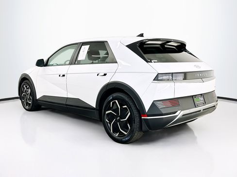 Used 2024 Hyundai Ioniq 5 SEL image 5