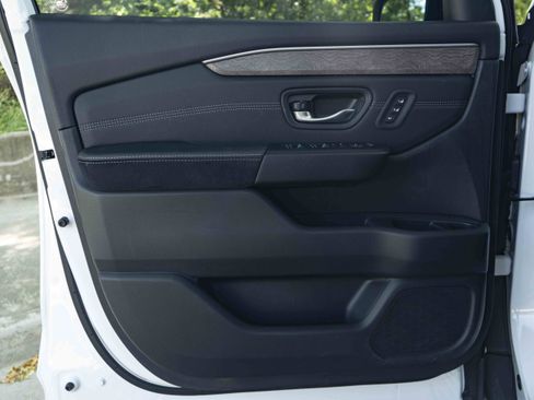 Certified 2026 Honda Pilot Elite image 37