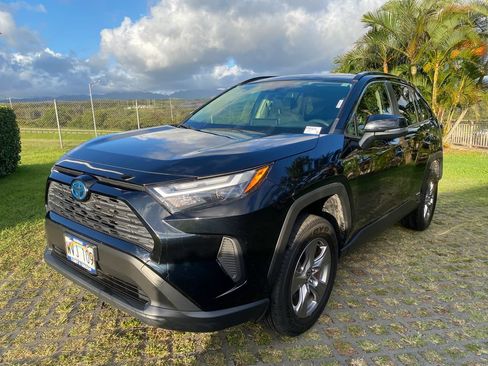 Used 2023 Toyota RAV4 LE AWD/4WD image 21