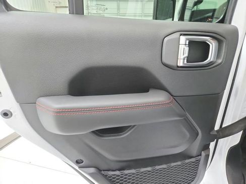 New 2026 Jeep Wrangler Unlimited Rubicon AWD/4WD image 41