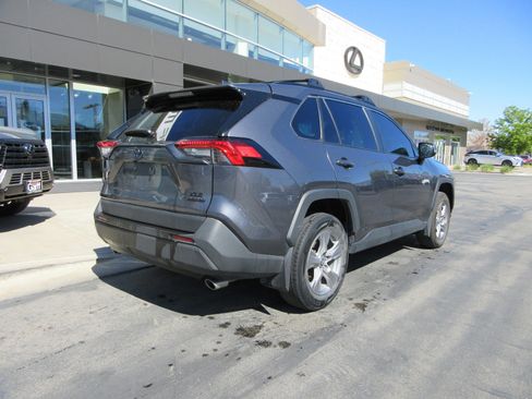 Used 2024 Toyota RAV4 XLE AWD/4WD image 10