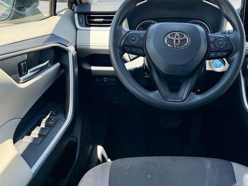 Used 2019 Toyota RAV4 XLE w/ All Weather Liner Package AWD/4WD image 21