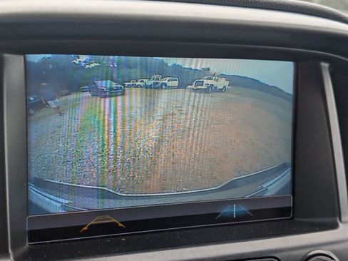 Used 2018 Chevrolet Colorado LT image 17