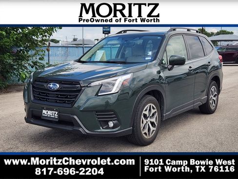 Used 2024 Subaru Forester Premium AWD/4WD image 1