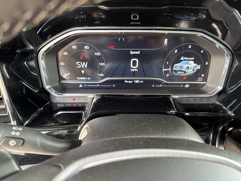 Used 2024 GMC Sierra 1500 SLT w/ SLT Premium Plus Package image 22