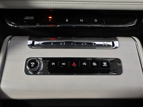 New 2026 Lincoln Aviator Reserve AWD/4WD image 32