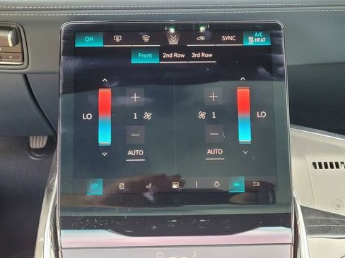 New 2025 Cadillac Escalade IQ Sport 2 w/ LPO, ONYX Package image 21