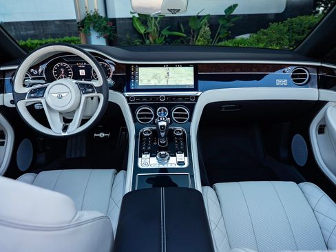 Used 2020 Bentley Continental GT AWD/4WD image 4