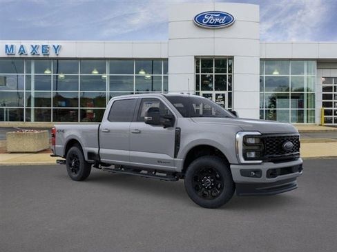New 2026 Ford F250 Lariat w/ Black Appearance Package image 73