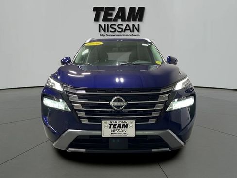 Certified 2026 Nissan Rogue SL AWD/4WD image 2