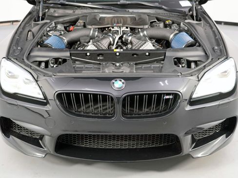 Used 2017 BMW M6 Convertible image 7