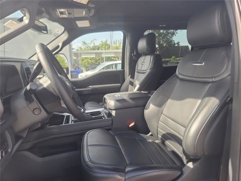 New 2025 Ford F250 Platinum w/ FX4 Off-Road Package AWD/4WD image 10