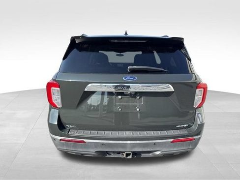 Used 2023 Ford Explorer XLT w/ Class IV Trailer Tow Package AWD/4WD image 7