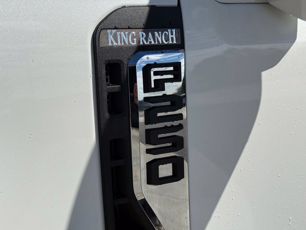 Used 2026 Ford F250 King Ranch w/ FX4 Off-Road Package AWD/4WD image 5