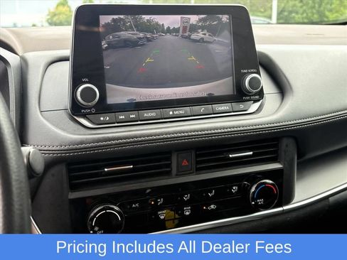 Used 2023 Nissan Rogue S AWD/4WD image 11