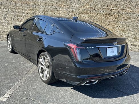 Used 2020 Cadillac CT5 Sport w/ Climate Package image 5