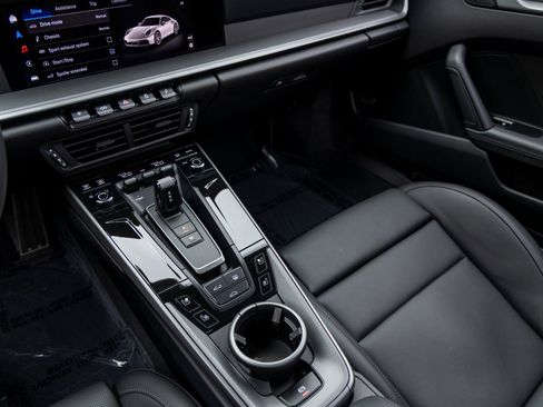 Used 2025 Porsche 911 Carrera S image 43