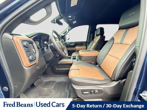 Used 2022 Chevrolet Silverado 2500 High Country w/ Safety Package II image 23