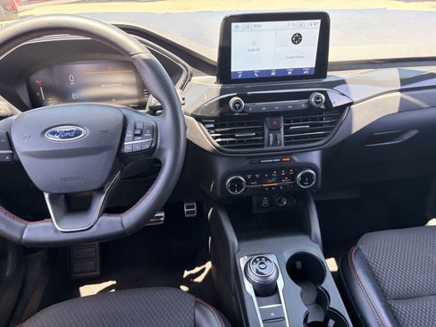 Certified 2024 Ford Escape ST-Line FWD image 17