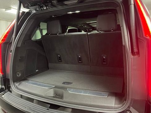 Used 2024 Cadillac Escalade Sport Platinum w/ Heavy-Duty Trailer Package AWD/4WD image 19