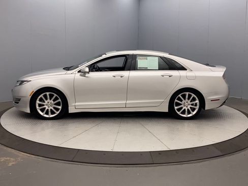 Used 2016 Lincoln MKZ Hybrid w/ Equipment Group 600A Reserve FWD image 2