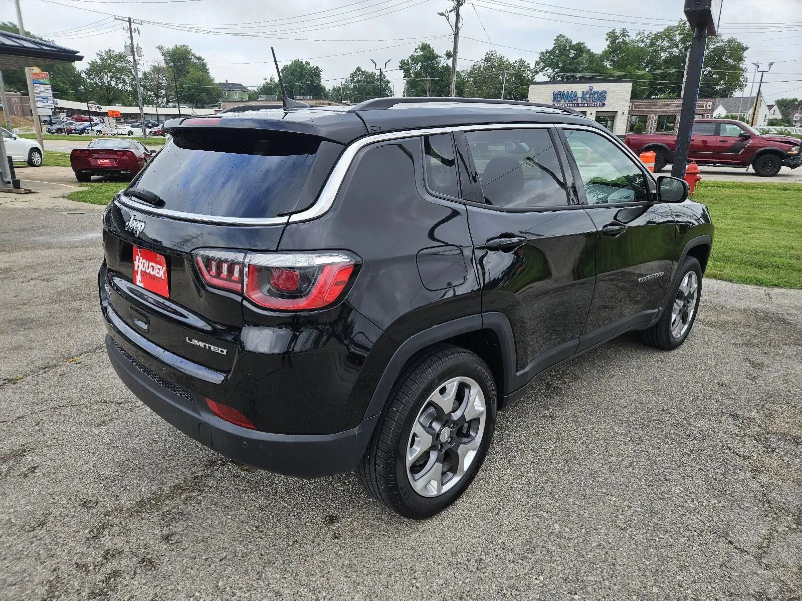 Used 2019 Jeep Compass Limited w/ Safety & Security Group AWD/4WD image 6