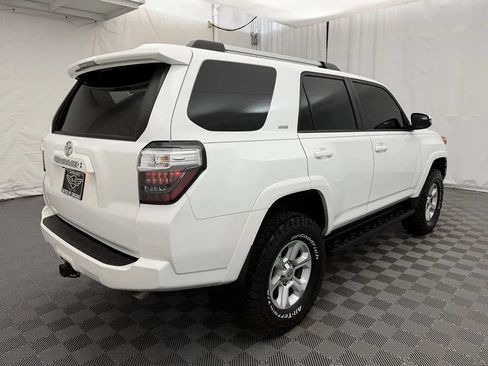 Used 2023 Toyota 4Runner SR5 Premium AWD/4WD image 4