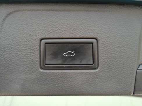 Used 2021 Volkswagen Atlas SE w/ Panoramic Sunroof Package FWD image 27