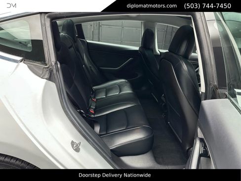 Used 2019 Tesla Model 3 Long Range image 22