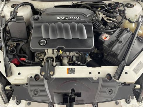 Used 2013 Chevrolet Impala LT FWD image 18