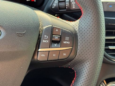 Used 2023 Ford Escape ST-Line w/ Tech Pack #1 AWD/4WD image 28