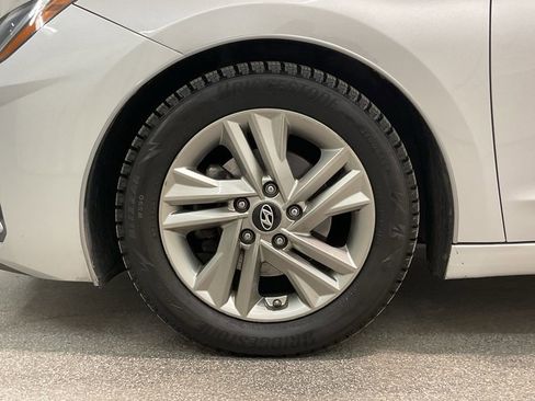 Used 2019 Hyundai Elantra Value Edition image 30