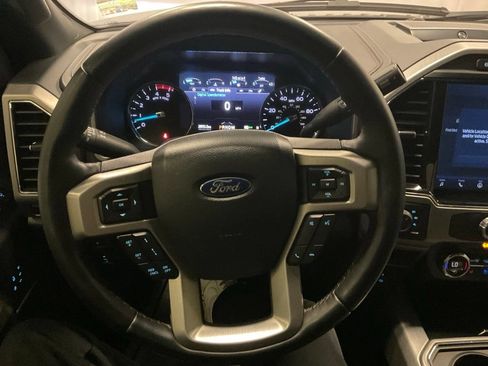 Used 2022 Ford F350 Platinum AWD/4WD image 7