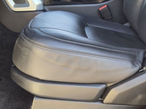 Used 2018 Land Rover Range Rover Long Wheelbase Supercharged image 30