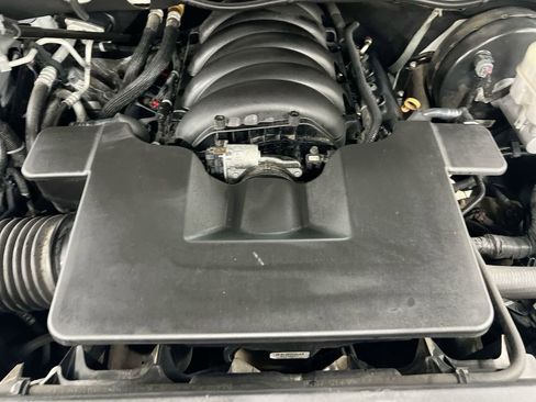 Used 2019 Chevrolet Silverado 1500 LT image 24