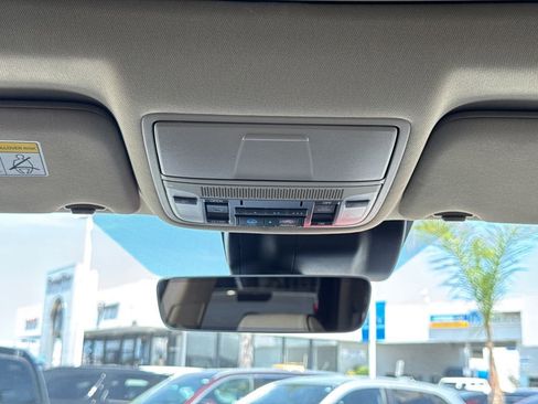 Used 2018 Acura MDX SH-AWD w/ Advance Package image 24