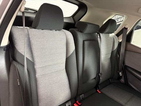 Used 2023 Nissan Rogue SV FWD image 22